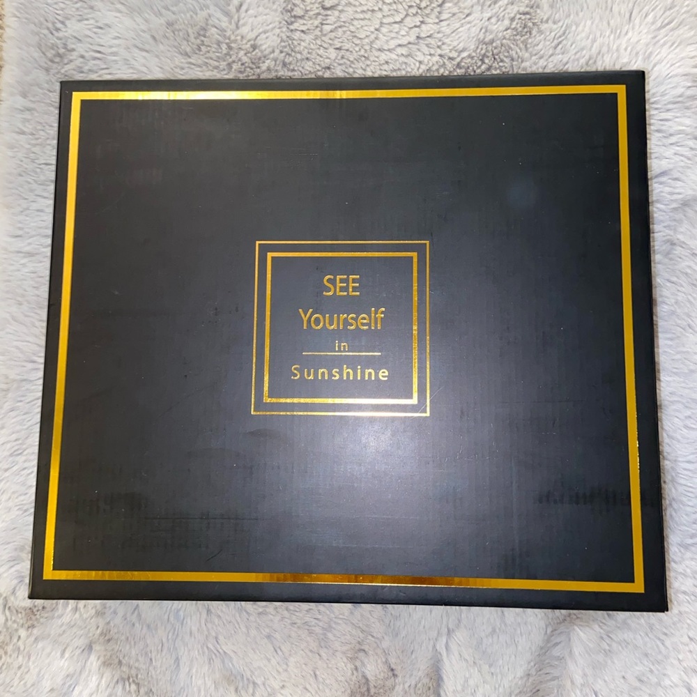 LED Mirror w/ detachable tray for storage